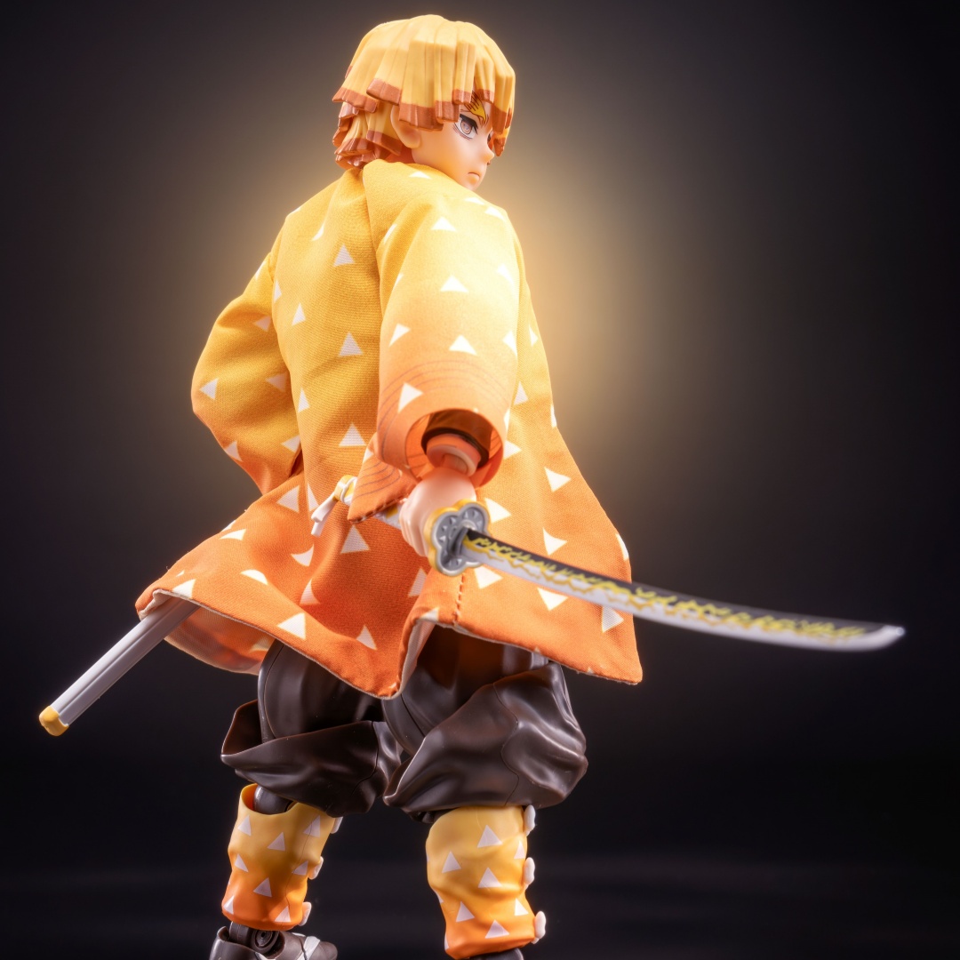 Demon Slayer Shf Anime Handmad - огляд і ціна Demon Slayer Haori
