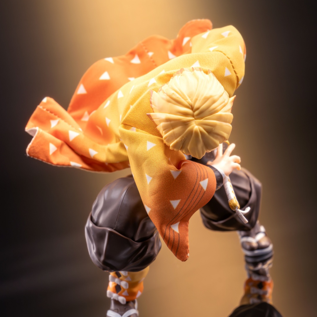 Demon Slayer Shf Anime Handmad - огляд і ціна Demon Slayer Haori